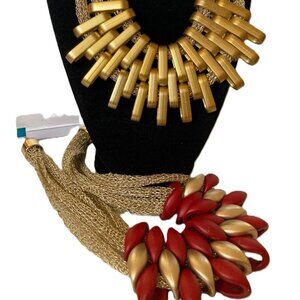 Lot of 2 Fashion Bold gold tone Necklaces Fabric Meshes with Beads